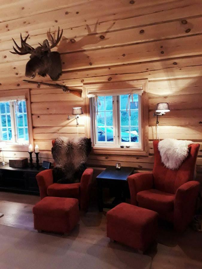 Blazerbu Four-Bedroom Chalet Myro Zewnętrze zdjęcie
